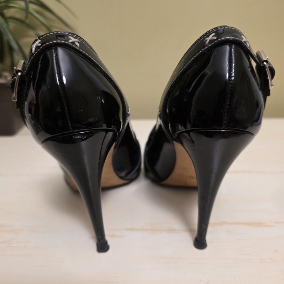 Manolo Blahnik | Black Patent Leather Pumps Sz 36 1/2 - Picture 8 of 11
